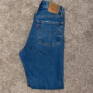 Straight leg Levi’s